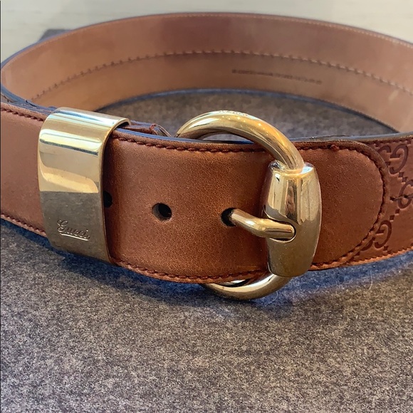 100% Gucci belt leather gold hardware size 32” - Picture 2 of 8